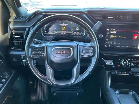 Used 2024 GMC Sierra 2500 AT4 w/ AT4 Premium Plus Package image 5