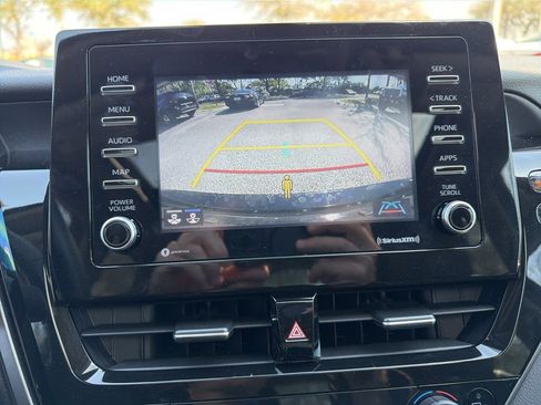 Used 2024 Toyota Camry SE image 16