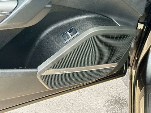 Used 2023 Audi SQ5 Premium Plus image 19