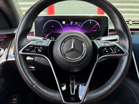Used 2024 Mercedes-Benz S 580 4MATIC Sedan w/ AMG Line image 22