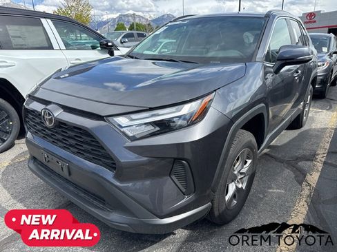 Used 2025 Toyota RAV4 LE image 19