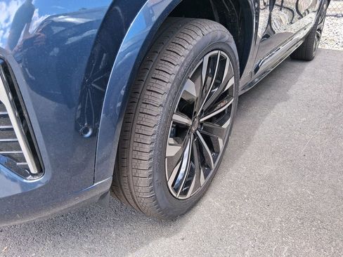 New 2026 Volvo XC90 B6 Ultra w/ Protection Package AWD/4WD image 4