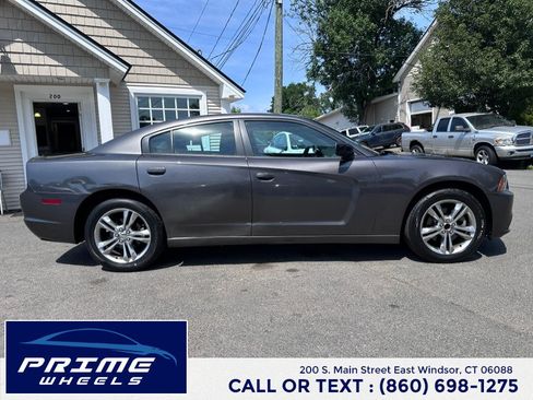 Used 2014 Dodge Charger SE AWD/4WD image 8