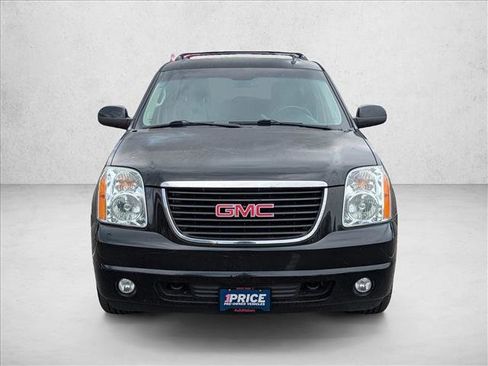 Used 2013 GMC Yukon XL SLT AWD/4WD image 2