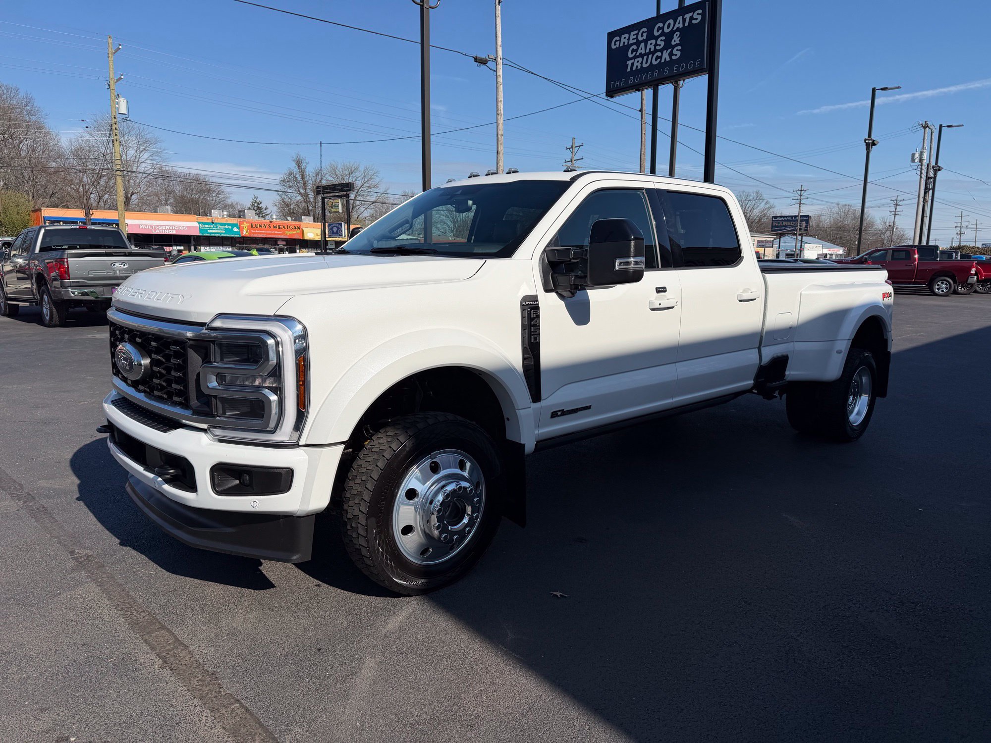 Used 2025 Ford F450 Platinum w/ FX4 Off-Road Package AWD/4WD image 3