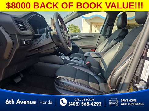 Used 2025 Ford Escape ST-Line AWD/4WD image 10