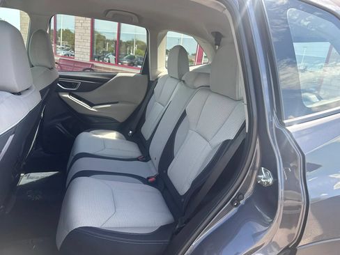 Used 2023 Subaru Forester AWD/4WD image 12