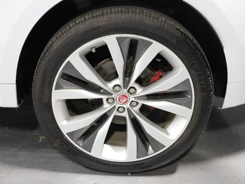 Used 2017 Jaguar F-PACE S AWD/4WD image 46