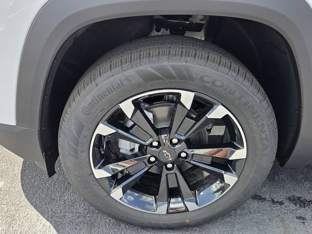 New 2027 Chevrolet Equinox RS w/ Safety and Technology Package FWD image 5