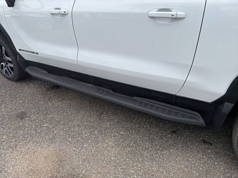 New 2026 GMC Sierra EV Elevation AWD/4WD image 11