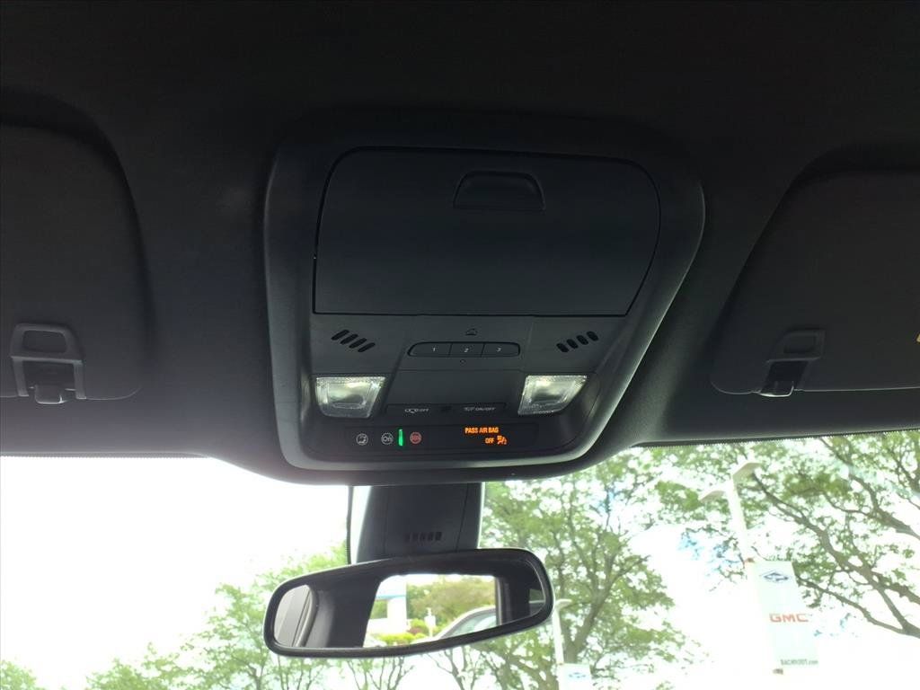 Used 2024 Buick Enclave Essence w/ LPO, Floor Liner Package FWD image 22