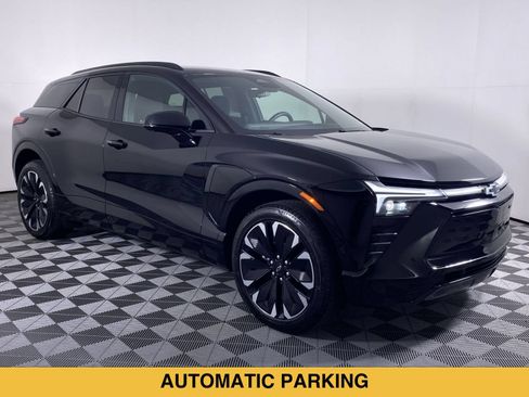 Certified 2026 Chevrolet Blazer EV RS w/ Super Cruise Package AWD/4WD image 18