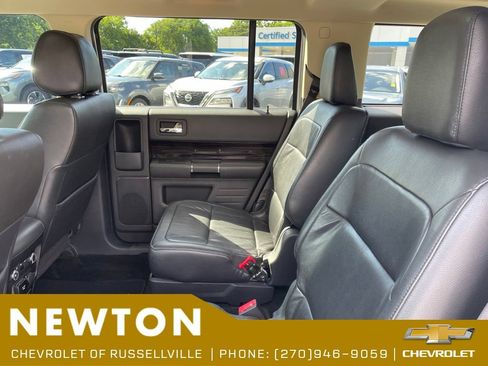 Used 2018 Ford Flex SEL w/ Equipment Group 202A FWD image 11