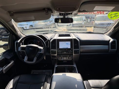 Used 2021 Ford F250 Lariat image 35