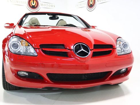 Used 2008 Mercedes-Benz SLK 350 image 8