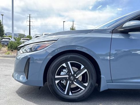 Used 2024 Nissan Sentra SV FWD image 29