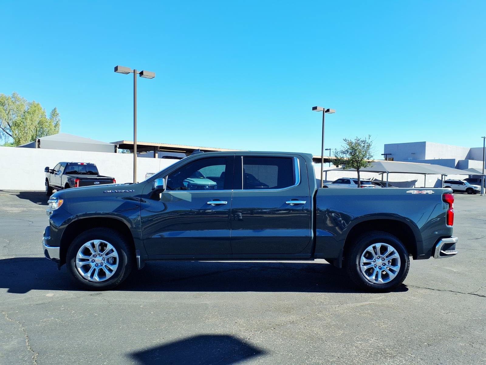 Used 2026 Chevrolet Silverado 1500 LTZ AWD/4WD image 2