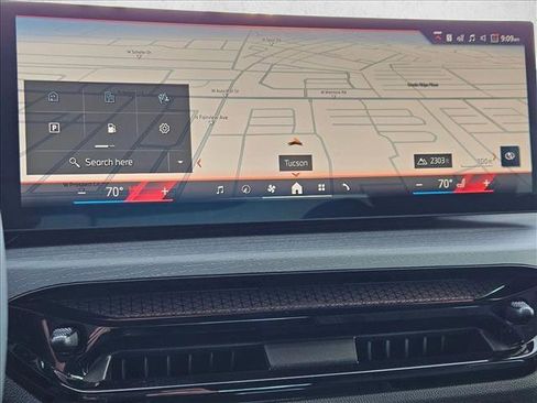 New 2026 BMW 330i Sedan w/ M Sport Package image 13