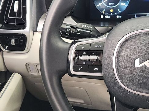 Used 2023 Kia Sorento SX FWD image 28