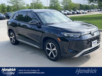 Used 2025 Volkswagen Tiguan SE