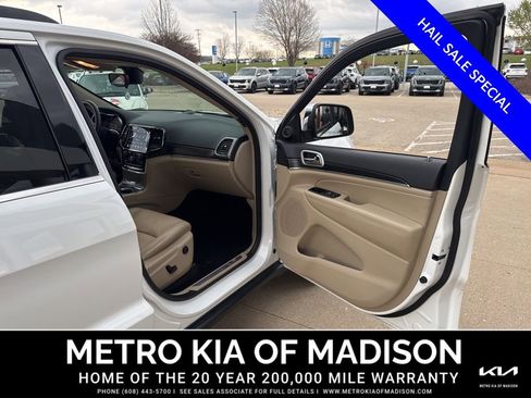Used 2019 Jeep Grand Cherokee Limited w/ Luxury Group II AWD/4WD image 38