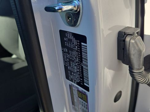 New 2026 Kia Sorento X-Line EX image 34