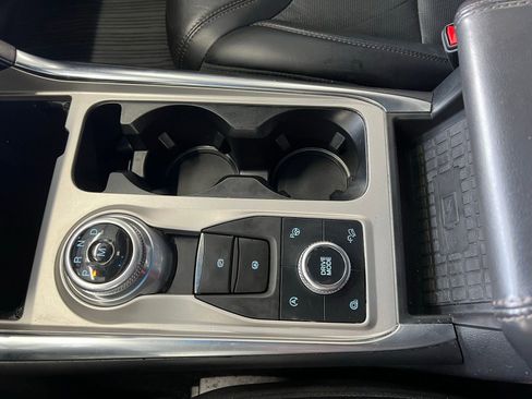 Used 2021 Ford Explorer Platinum w/ Equipment Group 601A image 15