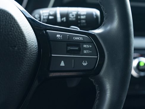 Used 2025 Honda Pilot EX-L image 22