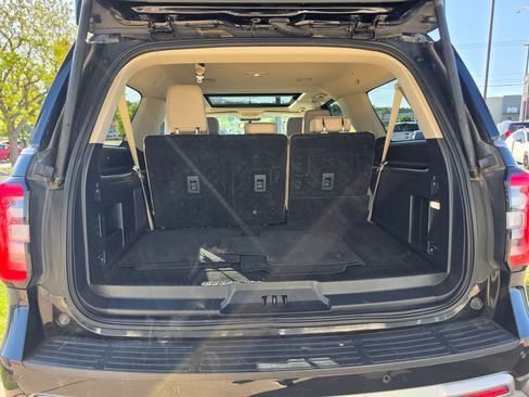 Used 2024 Ford Expedition Max Limited AWD/4WD image 17