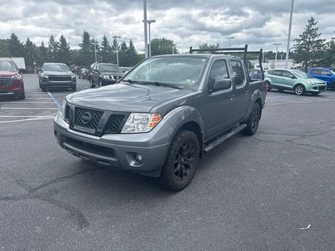 Used 2020 Nissan Frontier SV w/ Midnight Edition Floor Mats AWD/4WD image 3