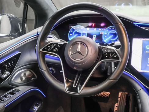 Certified 2023 Mercedes-Benz EQS 580 4MATIC Sedan image 17