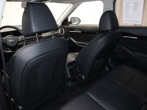 Used 2025 Kia Seltos SX w/ SX Sunroof Package AWD/4WD image 22