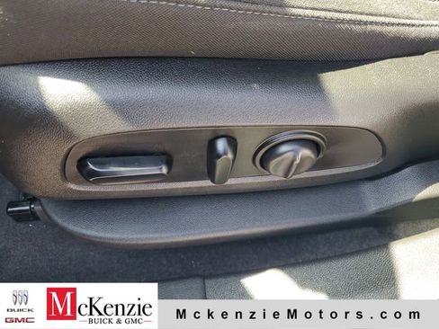 Used 2021 Chevrolet Blazer LT image 7