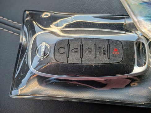 Used 2024 Nissan Sentra SV image 36