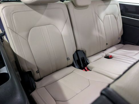 Used 2023 Ford Expedition Limited image 26