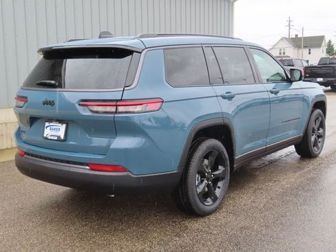 New 2026 Jeep Grand Cherokee L Limited AWD/4WD image 3