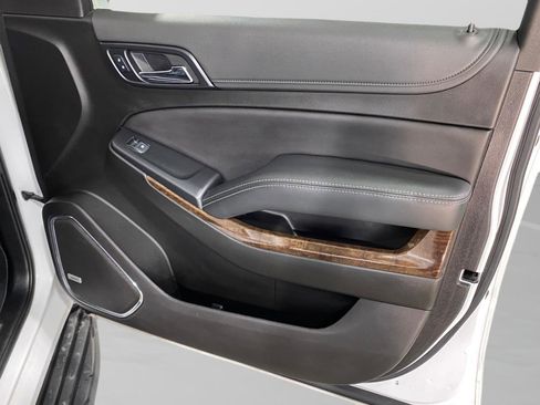 Used 2019 Chevrolet Tahoe LT AWD/4WD image 28