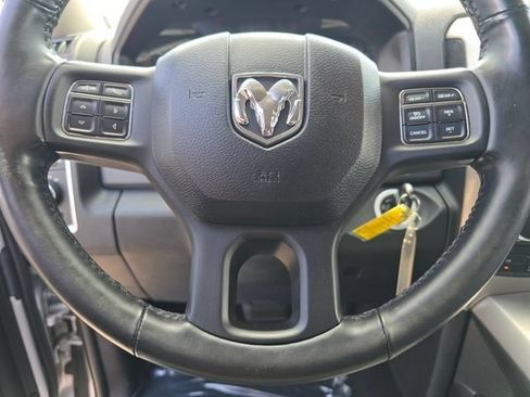 Used 2019 RAM 1500 Big Horn AWD/4WD image 41
