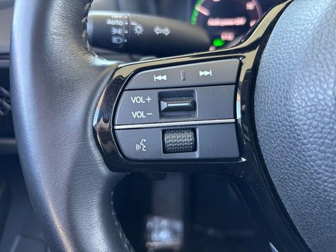 Used 2024 Honda Accord Touring image 11