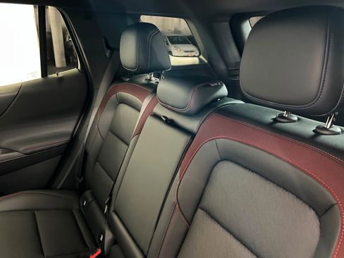 New 2026 Chevrolet Equinox RS w/ Convenience Package III image 21