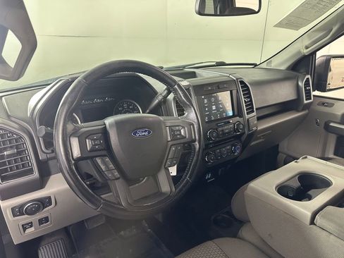 Used 2018 Ford F150 XLT w/ Equipment Group 302A Luxury AWD/4WD image 16