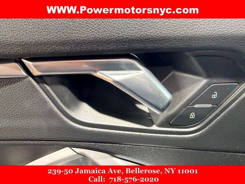 Used 2020 Audi Q3 2.0T Premium Plus w/ Premium Plus Package image 38