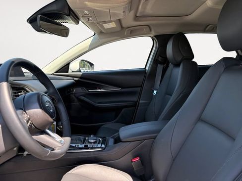 Used 2025 MAZDA CX-30 AWD 2.5 S w/ Preferred Package image 9