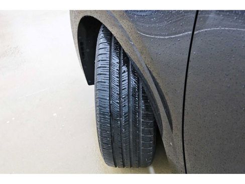 Used 2023 Kia Carnival SX Prestige FWD image 28
