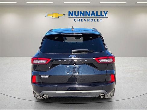 Used 2023 Ford Escape ST-Line image 4