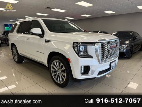 Used 2021 GMC Yukon Denali w/ Denali Premium Package image 1