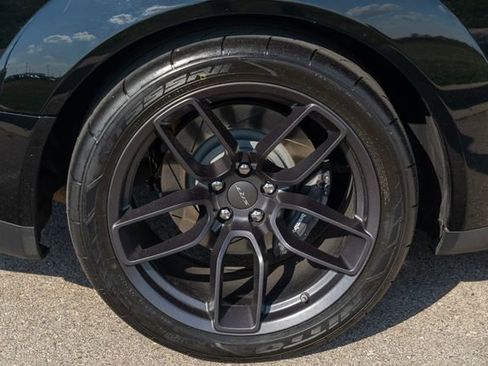 Used 2018 Dodge Challenger SRT Hellcat image 12