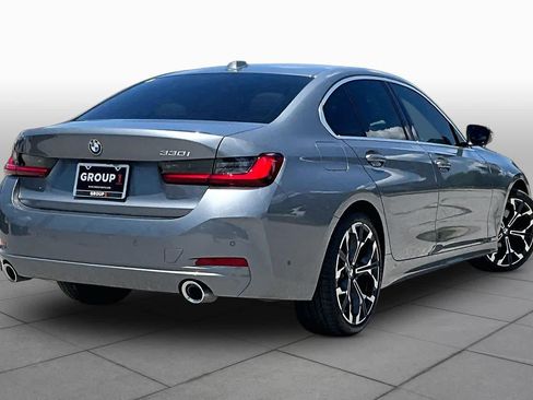 Used 2026 BMW 330i Sedan w/ Premium Package RWD image 12