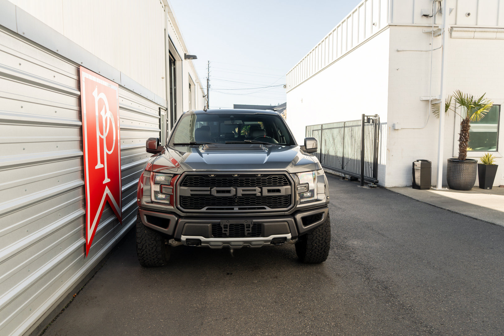 Used 2019 Ford F150 Raptor w/ Equipment Group 802A Luxury AWD/4WD image 38