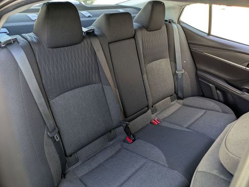 Used 2025 Toyota Camry LE image 27